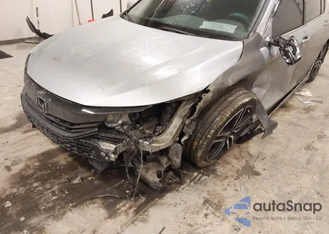 2017 Honda Accord Touring V6 from USA, damaged, VIN 1HGCR3F93HA045483